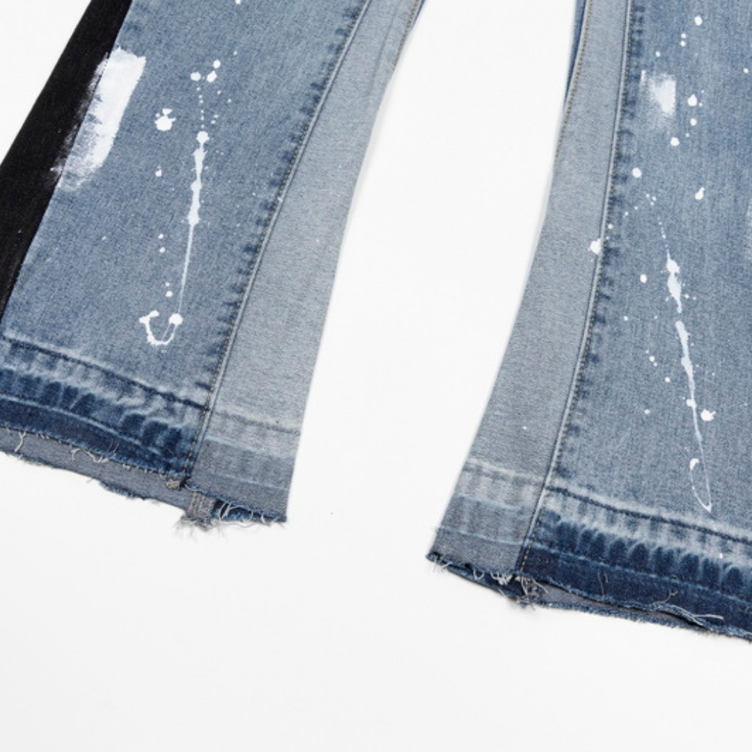 Gallery Dpt. Flared Jeans